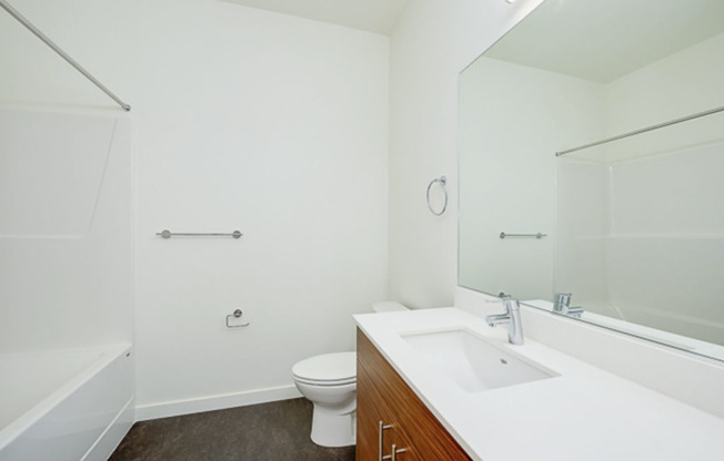 Studio, 1 bath, 513 sqft, $1,695, Unit G07