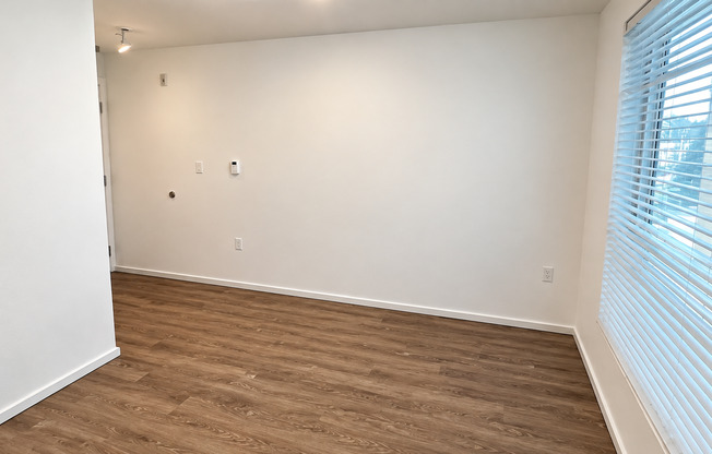 Studio, 1 bath, 190 sqft, $1,295, Unit 5104