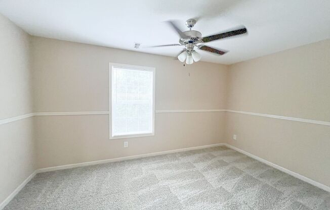 2 Bedroom 1.5 Bathroom Townhome
