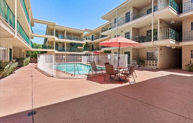 Encino Park West Apartments