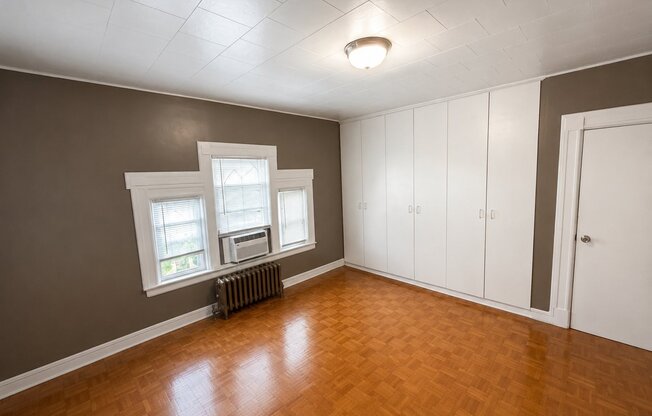 8755 114 ST