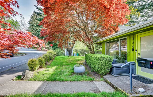 439 Brien Dr SE