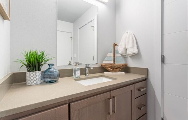 1 bed, 1 bath, 559 sqft, $1,415, Unit 333