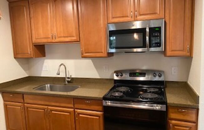 430 -  REMINGTON PLACE APARTMENTS