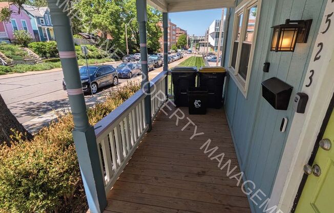 3 Bedroom Home, conveniently located near UMKC!