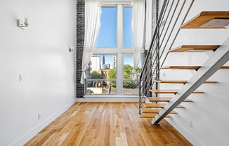 1 bed, 2 baths, $4,000, Unit 4E