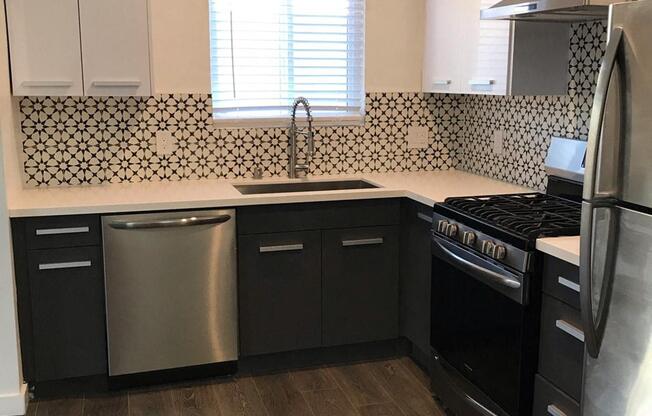 Welcome to 747 S. New Hampshire Ave.