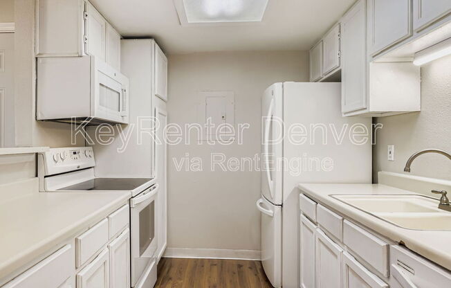 18063 E Ohio Ave #103