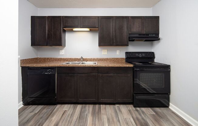 2 beds, 1 bath, 1,200 sqft, $1,350