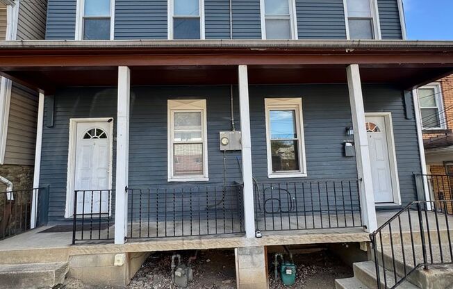 826-828 Wallbridge West End Street (LO)