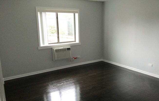 2 beds, 1.5 baths, 926 sqft, $2,195, Unit 206