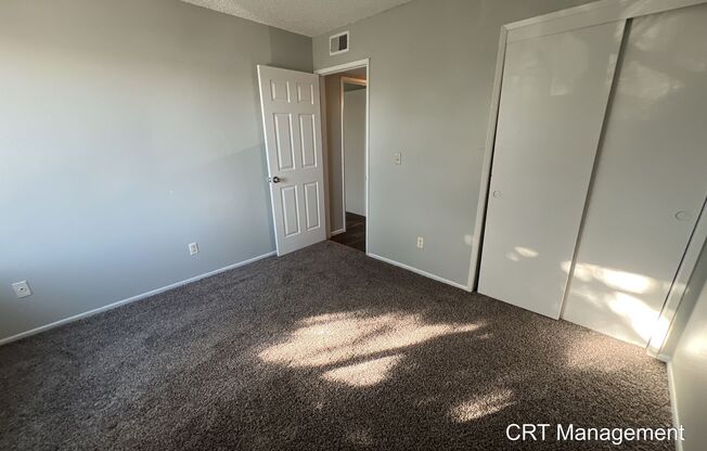 2 beds, 1 bath, $1,295, Unit # 337