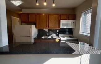 1 bed, 1 bath, 550 sqft, $1,185, Unit G04