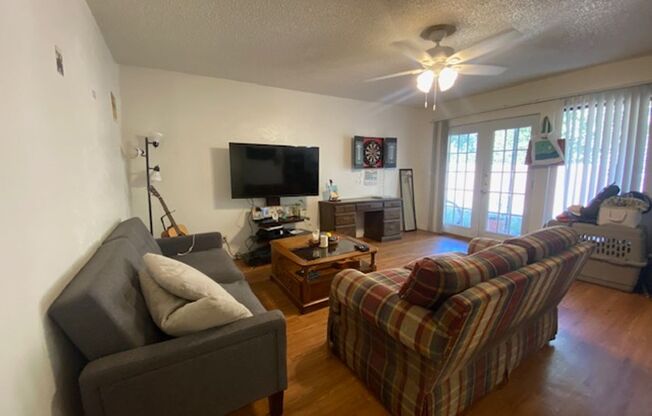 Cute Apartments in Fourplex within Historic District