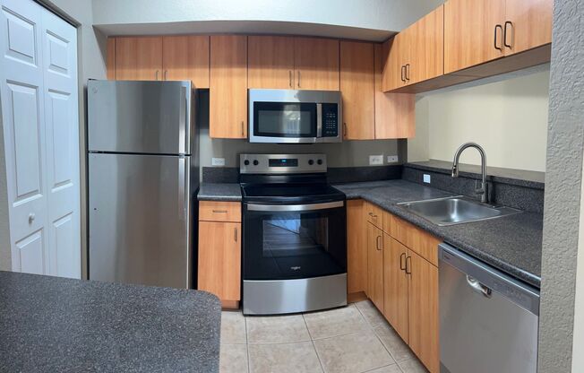 2 beds, 2 baths, 1,204 sqft, $2,097, Unit 10184-D1 - Bostonian