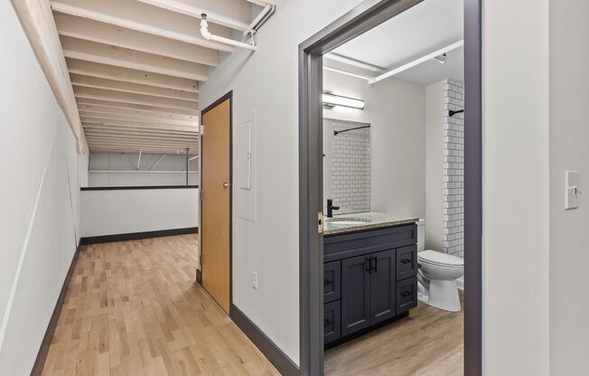 2 beds, 2 baths, 1,500 sqft, $1,995, Unit 157