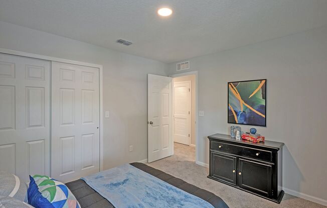 3 beds, 2.5 baths, 1,652 sqft, $2,200, Unit 5409