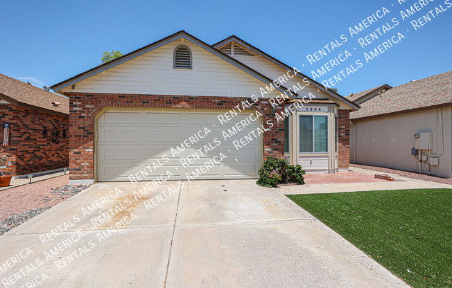 1244 W BOXELDER CIR