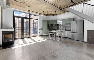 1030 NW 12th Avenue #131