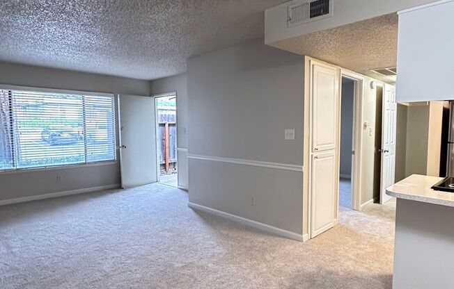 1 bed, 1 bath, 650 sqft, $1,525, Unit 494205