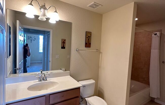 2 beds, 2 baths, $2,500, Unit UNIT 205