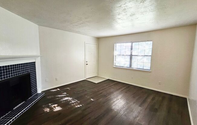 2 beds, 1.5 baths, $1,000, Unit #269