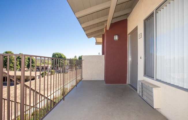 2 beds, 2 baths, 1,000 sqft, $2,700, Unit D007