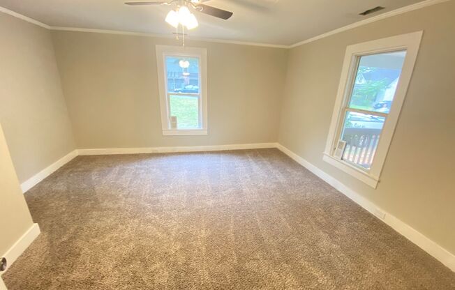 Fully Renovated 2bd/1ba House close to Downtown & I77
