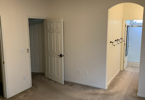 2626 CAPELLA DR