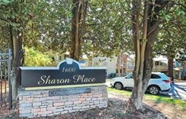Pristine, Move in Ready Condo located in the Sharon Place Community!
