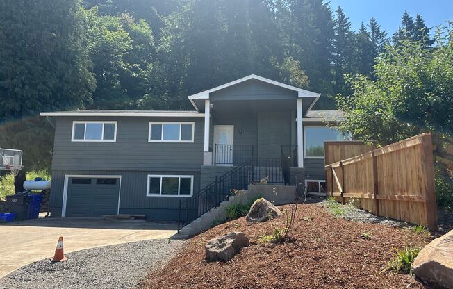 Beautifully Refreshed Home on Several Acres in Oregon city off Forsyth Road. 15 minutes from Highway 213 and 205.