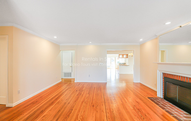 1677 HOLLY AVE