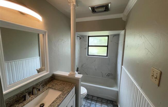 1008 WAKE DR