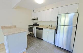 1 bed, 1 bath, 675 sqft, $2,445, Unit 2-G