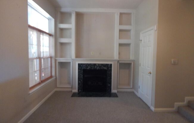 3 beds, 4.5 baths, $3,400, Unit Alexandria, VA