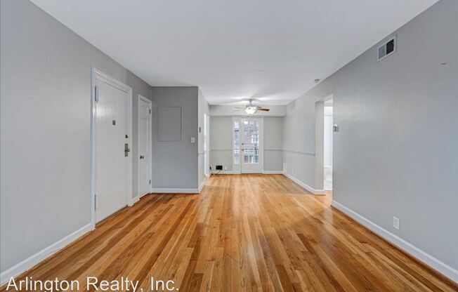 2920 S. Buchanan St. Unit B2