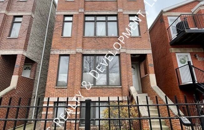 2527 W HARRISON ST