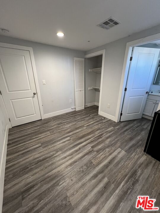 1608 W 36 PL