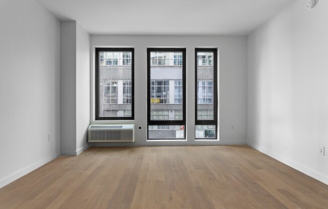 Studio, 1 bath, $3,323, Unit 2E