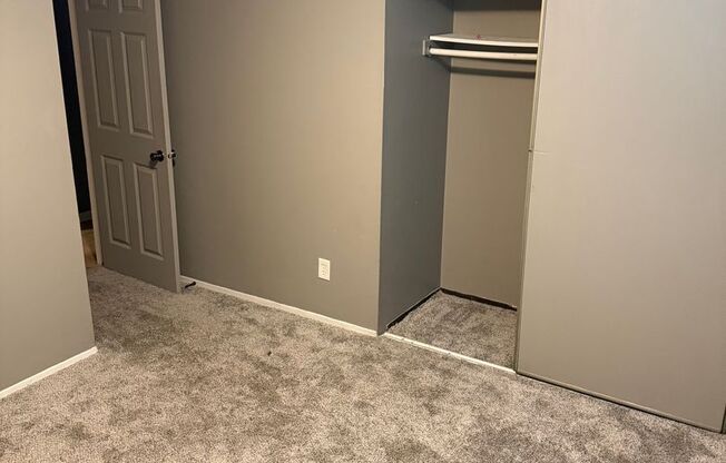 2 beds, 1 bath, 761 sqft, $1,450, Unit 105