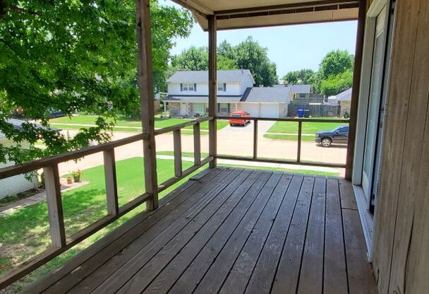 3 beds, 2 baths, $1,800