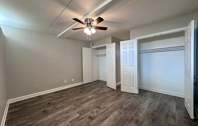 2 beds, 1 bath, 980 sqft, $1,493, Unit 155H