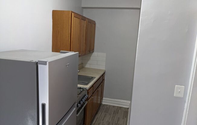 Studio, 1 bath, $1,295, Unit 4604-3E