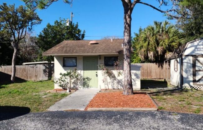 9402 9563 LYNN LN