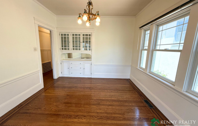 Spacious 3 Bedroom Home in Sign Hill Neighborhood in South San Francisco