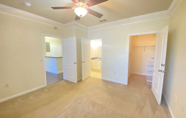 1 bed, 1 bath, $1,599, Unit UNIT 206