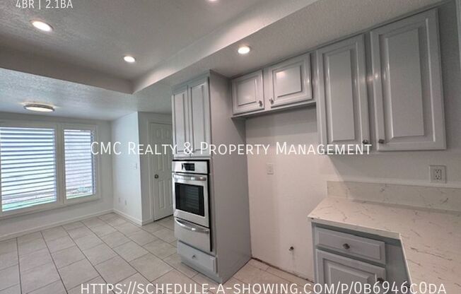 365 SEVILLE WAY