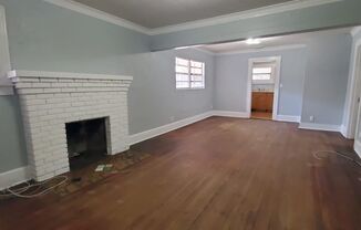 2 beds, 1 bath, $1,700