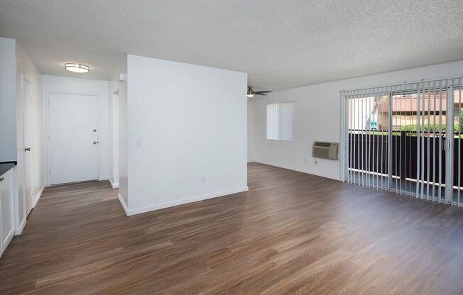 2 beds, 2 baths, 1,045 sqft, $2,695, Unit F-07