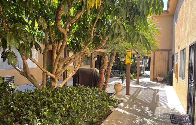 Villa Del Sol Apartments
